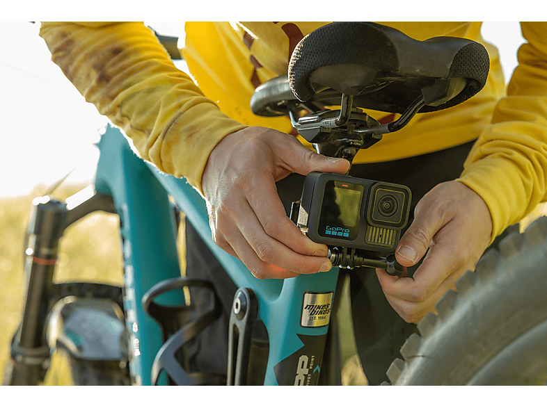 Cámara deportiva - GoPro Hero 13 Black, HyperSmooth 6.0, 5.3 K, 27 megapíxeles, Autonomía 2.5 h, HDR, Sumergible hasta 10m, Cámara lenta, Negro