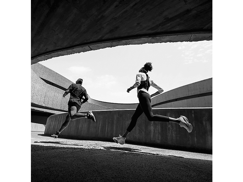 Apple Watch Ultra 2 (2023), GPS + Cellular, 49 mm, Caja de titanio, Gesto doble toque, Correa Ocean Band de color Azul