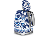 Hervidor de agua - Smeg Blu Mediterraneo D&G, 2400 W, 1.7 l, Indicador de nivel de agua, Inox, 50's Style