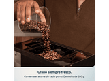 Cafetera superautomática - Cecotec Cremmaet Lungo Latte, Depósito de leche, 19 bares, 7 bebidas, Molinillo Acero inoxidable, depósito 2 L, Negro