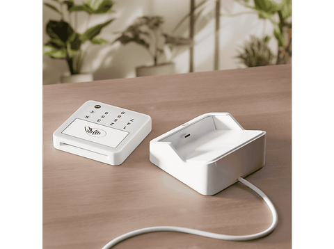 Datáfono - SumUp Solo Lite, Cuenta con Estación de Carga, Bluetooth, Sin Costes Fijos, Blanco