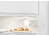 Nevera pequeña - Candy CM4SE68W, Estático ventilado, 82.6 cm, 111 l, Sin Panelar