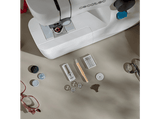 Máquina de coser - Cecotec BelleCouture 1500, 15 puntadas, Luz LED, 6 grifas de arrastre, Kit de Accesorios, Brazo libre, Ojalador regulable, White