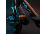 Patinete eléctrico - smartGyro K5 Pro, Tipo 1 / VPL, Potencia Nominal 900W, Carga máx. 140kg, 15000 mAh, 25 km/h, Negro/Azul/Púrpura