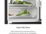 Frigoríficos combi - Haier  3D 70 Series 7 HTW7720DNGW, No Frost, 200.6 cm, Ancho especial 70 cm, 483 l, Cajones Direct Access, Wi-Fi, Blanco
