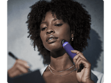Masajeador facial - Therabody TheraFace Depuffing Wand, Para Cara, 38 min Autonomía, Frío y Calor, Reduce Bolsas, Realza Brillo, Índigo