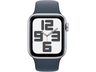 APPLE Watch SE (2023), GPS, 40 mm, Caja de aluminio plata, Talla S/M, Vidrio delantero Ion-X, Correa deportiva azul tempestad