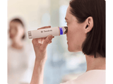 Masajeador facial - Therabody TheraFace Depuffing Wand, Para Cara, 38 min Autonomía, Frío y Calor, Reduce Bolsas, Realza Brillo, Blanco