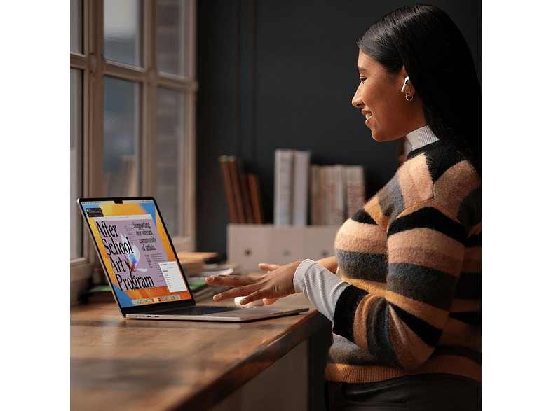 APPLE MacBook Air (2023), 15.3 Retina, Chip M2 de Apple, 8 GB, 256 GB SSD, MacOS, Teclado Magic Keyboard Touch ID, Blanco estrella