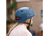 Casco - Livall C20, Para patinete y Bici, Casco Conectado, SOS, Luz de Freno, Luz Trasera, Talla M, 54-58 cm, Azul