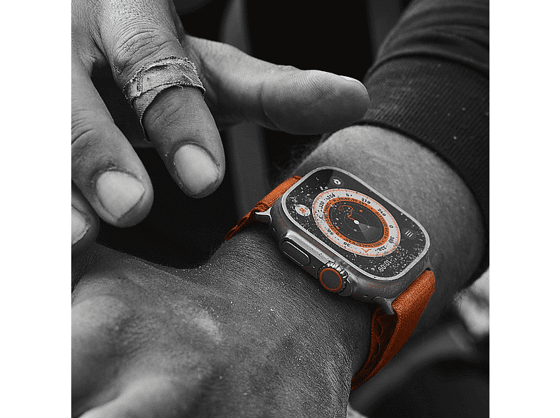 APPLE Watch Ultra (2022), GPS + Cellular, 49 mm, Caja de titanio, Cristal de zafiro, Verde + Adaptador de corriente, USB-C de 20 W