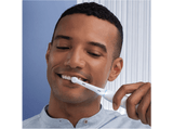 Cepillo eléctrico - Oral-B iO 7W, Con 2 Cabezales, 1 Estuche De Viaje Y 1 Funda Para Cargador, Diseñado por Braun, Blanco